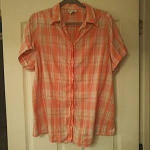 Pretty light collar shirt